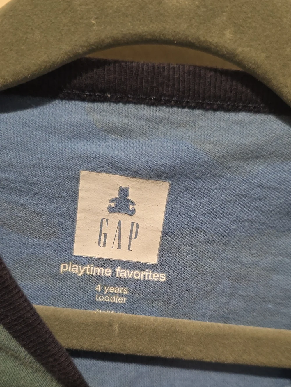 GAP Kids Blue & Green Camo Long-Sleeve Tee 4 T Pocket